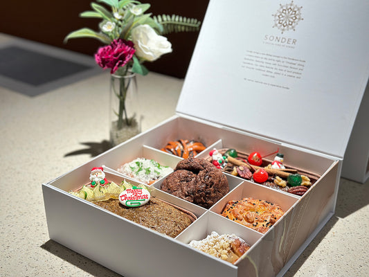 Christmas Pastry Box